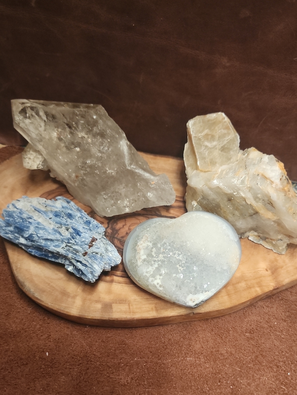 ✨️✨️🪨 SALE 🪨✨️ ✨️  Raw Crystal Display Bundle